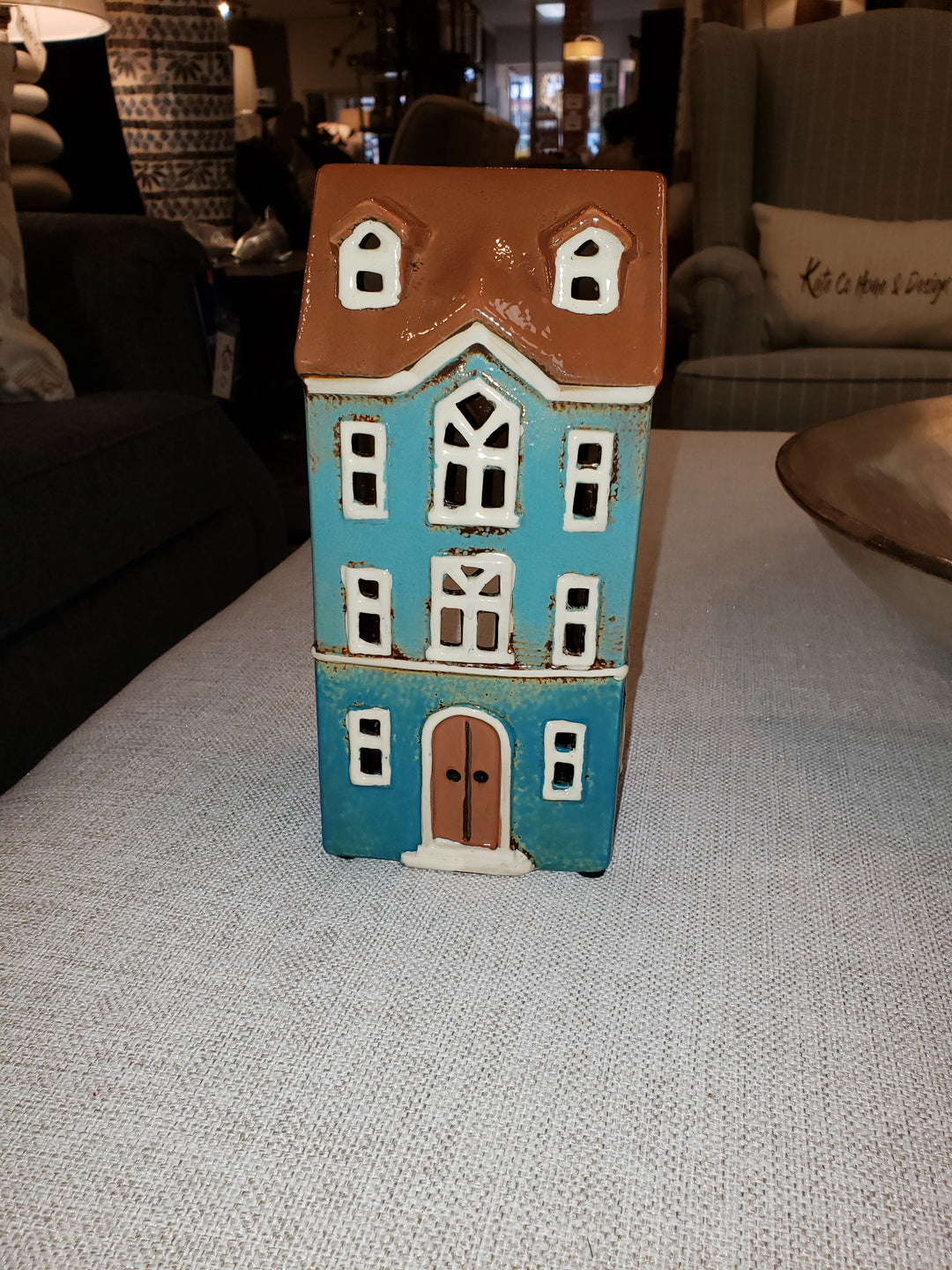 HOUSE CANDLE HOLDER