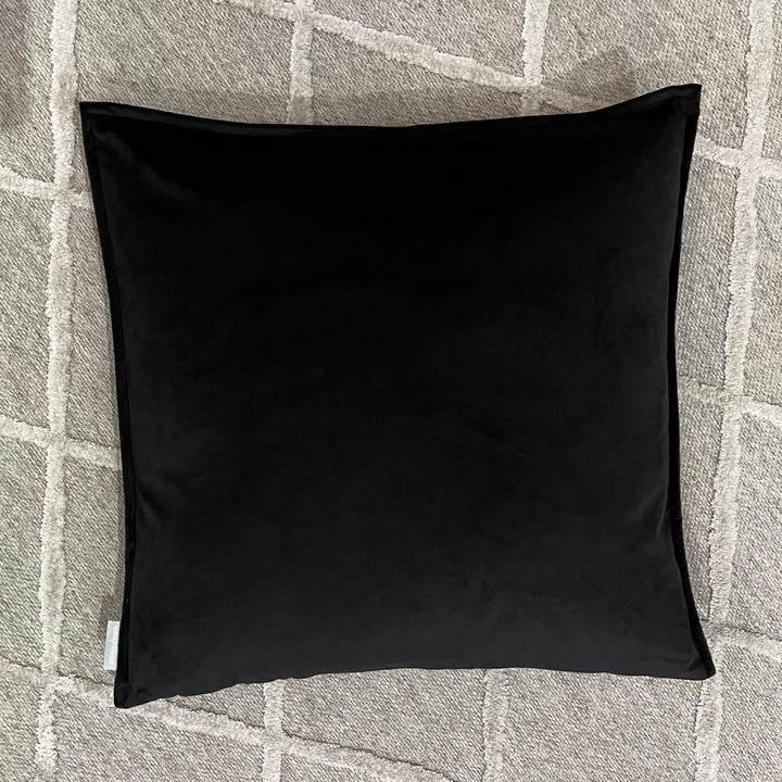 DUTCH VELVET 18x18 - TOSS CUSHION