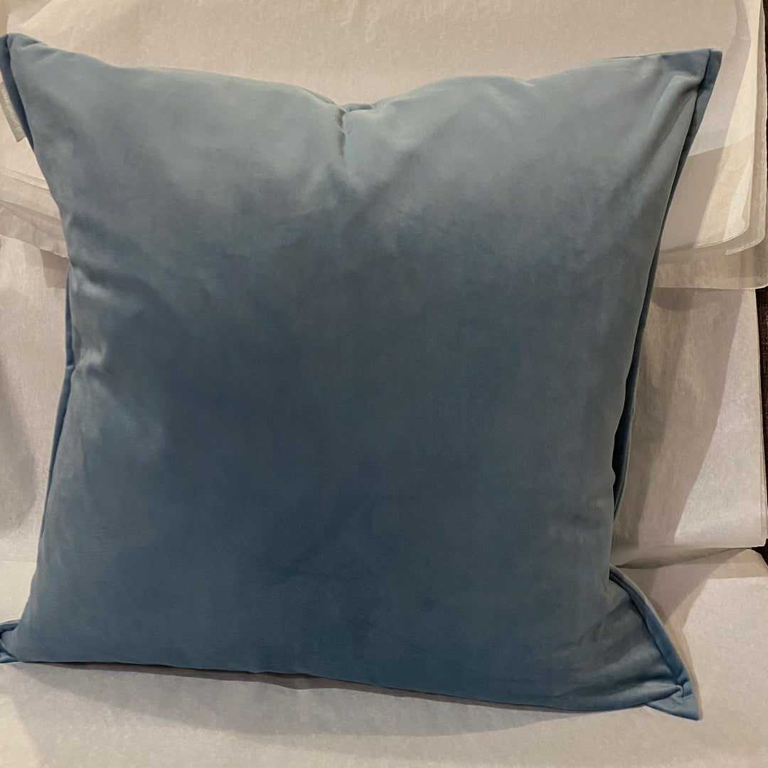 DUTCH VELVET 18x18 - TOSS CUSHION